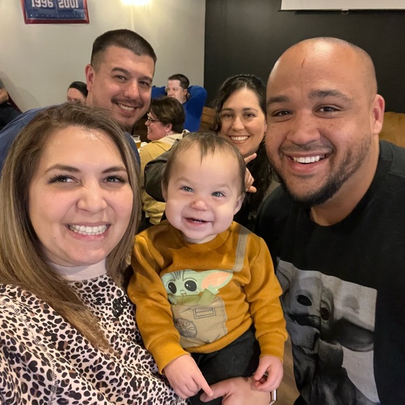 Meet your Posher, Alex - Picture 3 of 10